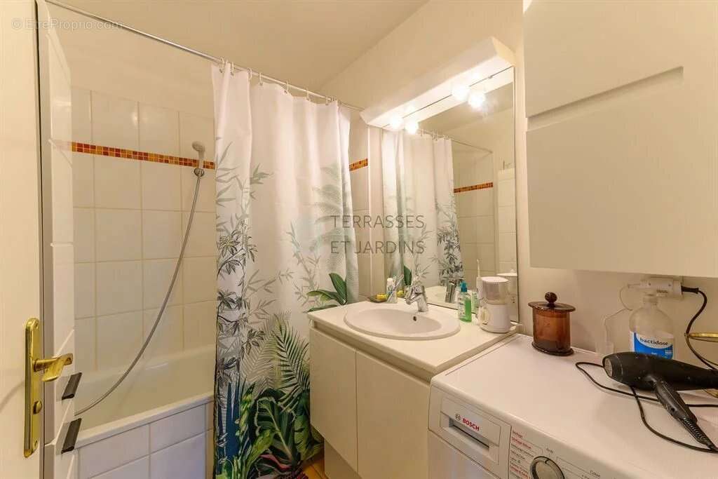 Appartement à LE BLANC-MESNIL