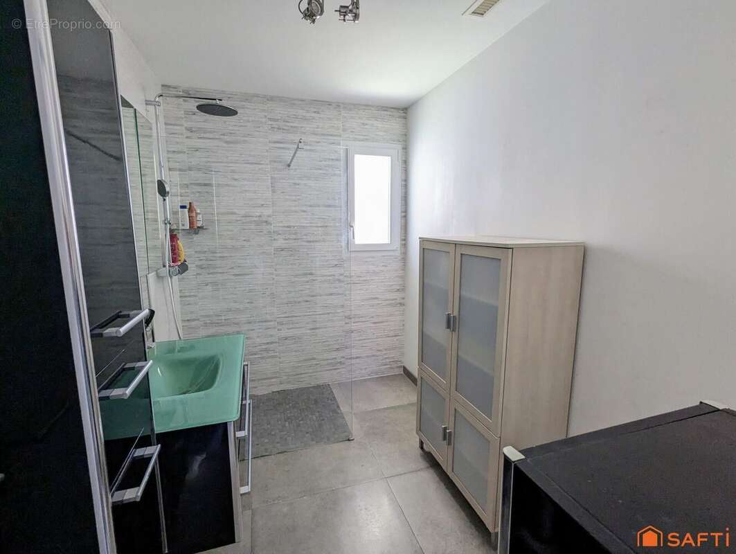 Photo 8 - Maison à NIMES