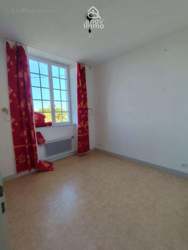 Ensemble immobilier en pierre de taille   Opportunité rare à - photo 8