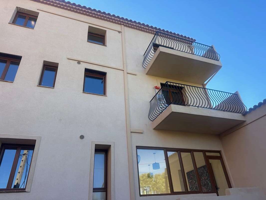 Appartement à MANDELIEU-LA-NAPOULE