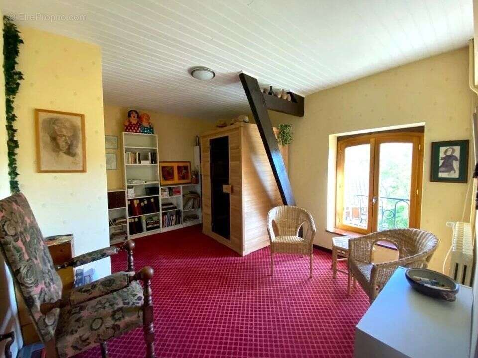 Maison à PUY-L'EVEQUE