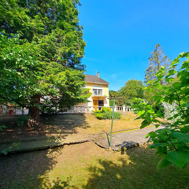 Maison à CHAPONOST