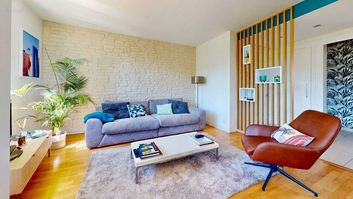 Appartement à TASSIN-LA-DEMI-LUNE