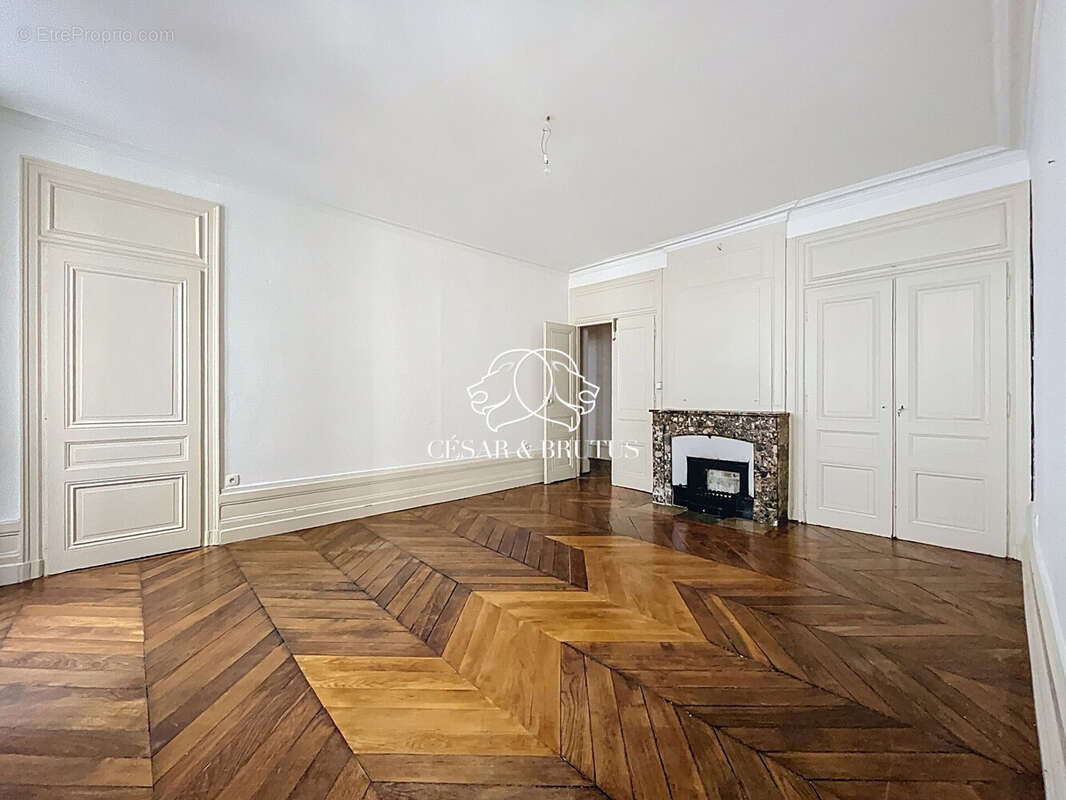 Appartement 137 m² à Lyon-6e  - photo 9