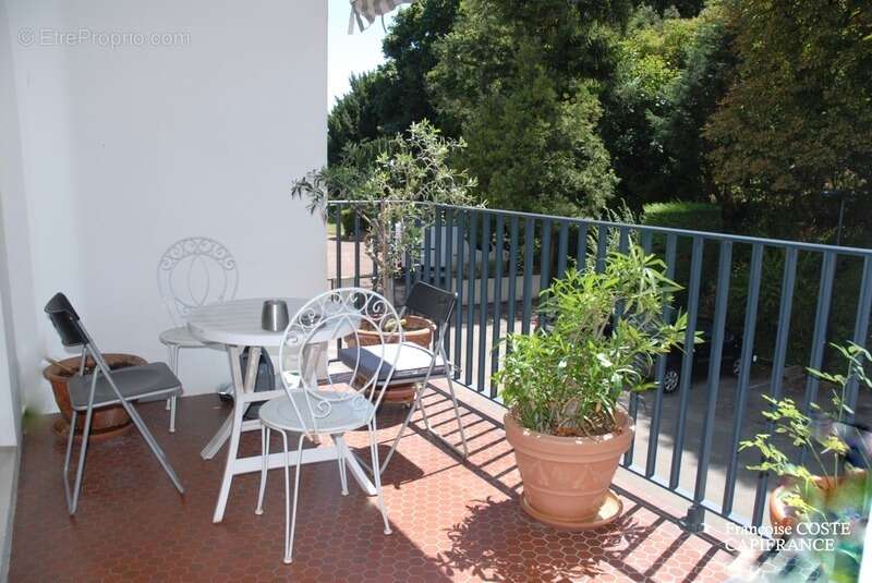 Appartement à SAINTE-FOY-LES-LYON