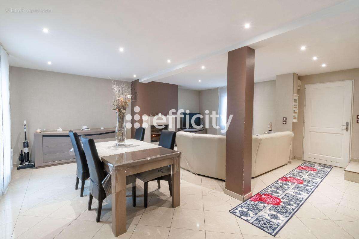 Maison 118 m² à Orly  - photo 7