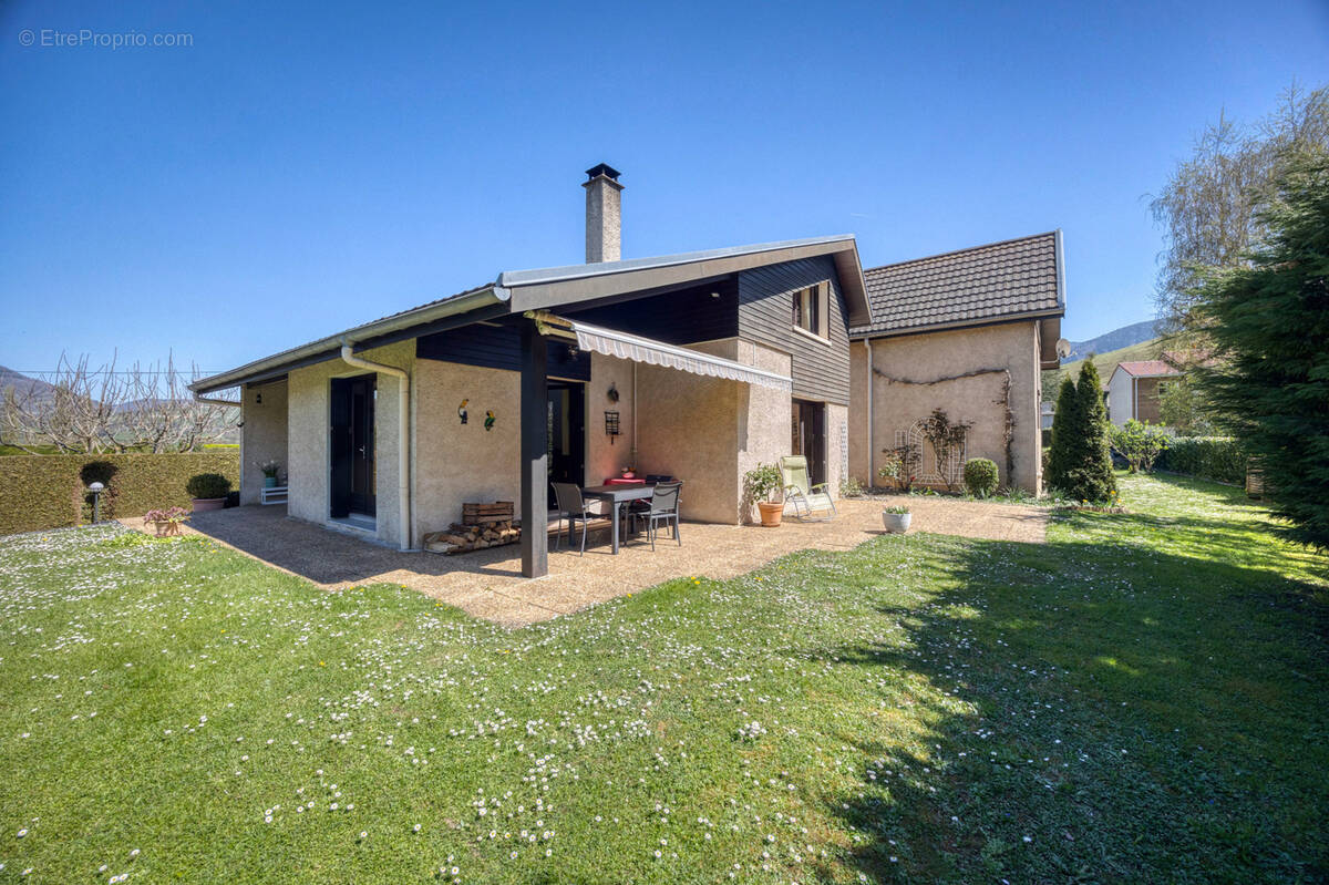 Maison à BRIE-ET-ANGONNES