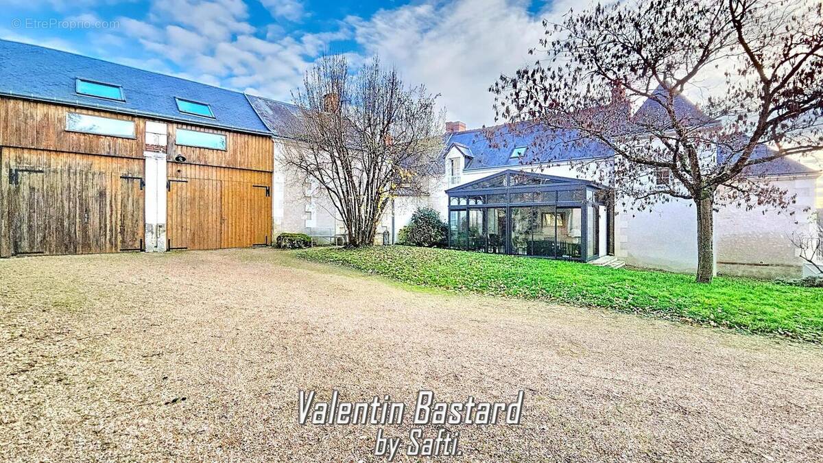 Photo 1 - Maison à SAINT-MARTIN-LE-BEAU