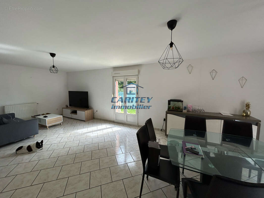 Maison de plain pied 135m2 sur terrain de 884m2 à magny-vernois - photo 6