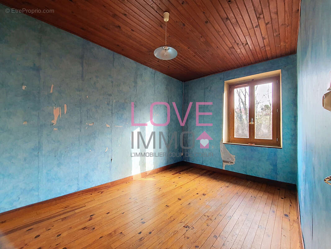 Maison à VEYRINS-THUELLIN