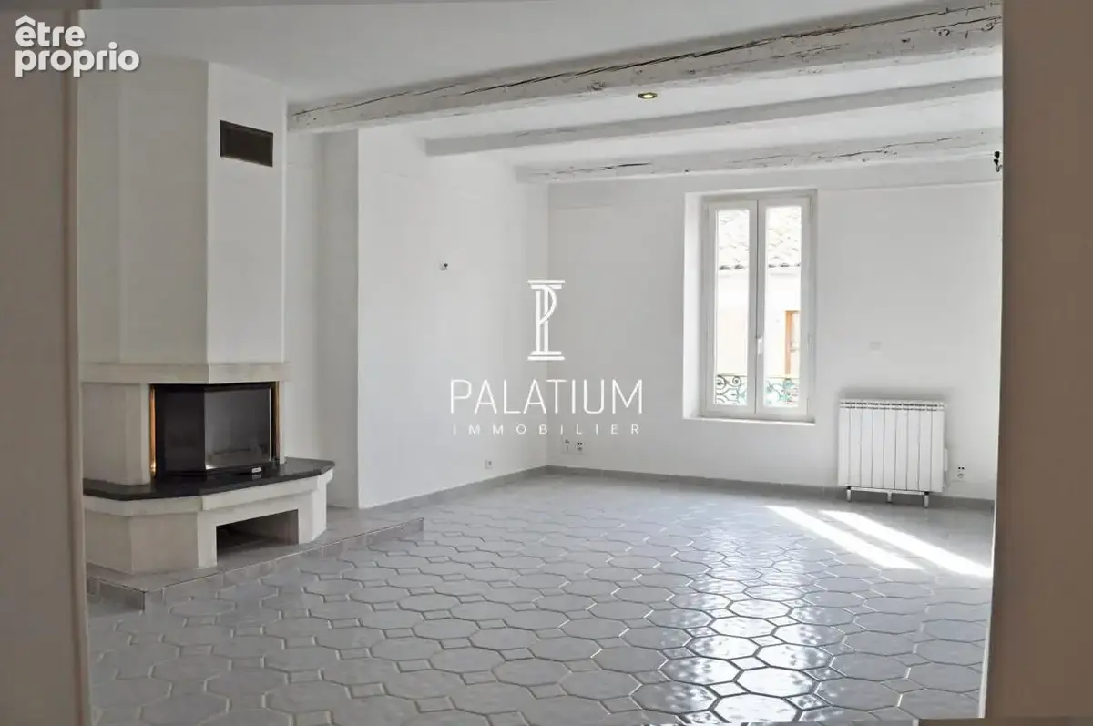 Duplex 87 m² avec terrasse - Centre historique de Sisteron - photo 3
