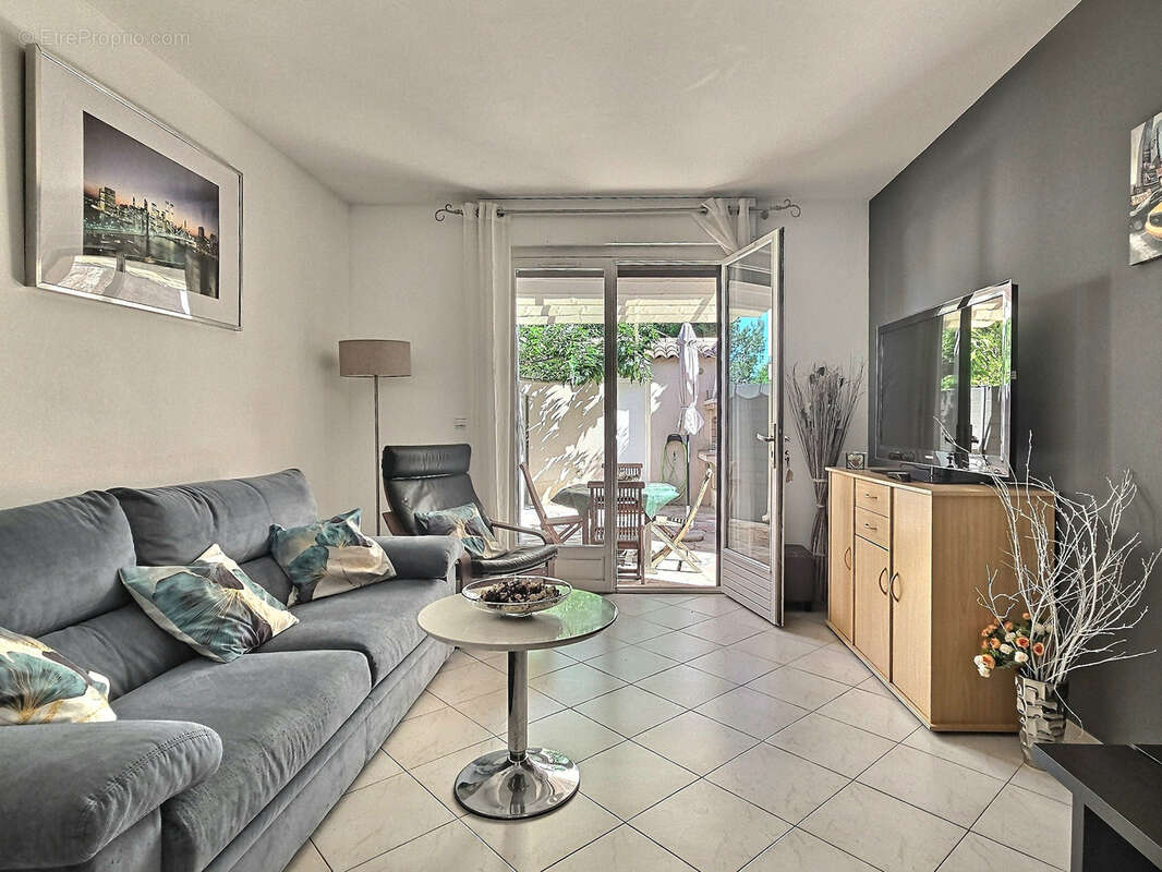 Maison à CARQUEIRANNE