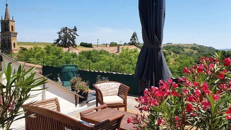 Maison à VILLASAVARY