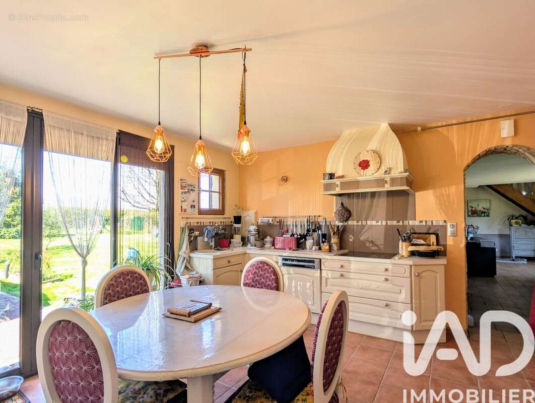 Photo 8 - Maison à NEUF-MARCHE