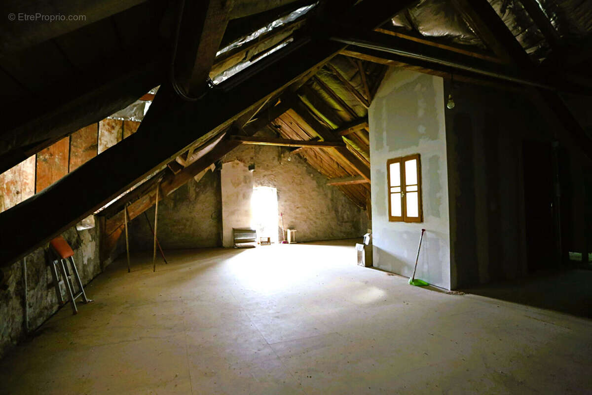 Maison à SAINT-OURS