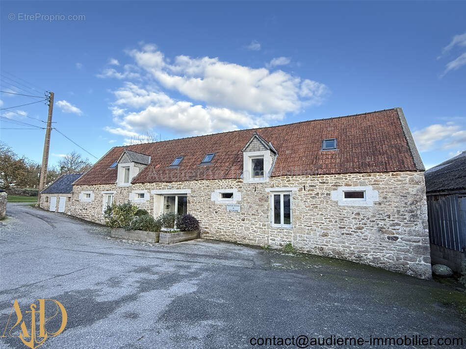 Maison à PONT-CROIX