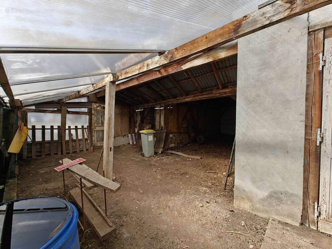 Maison à SAINT-PIERRE-DE-SALERNE