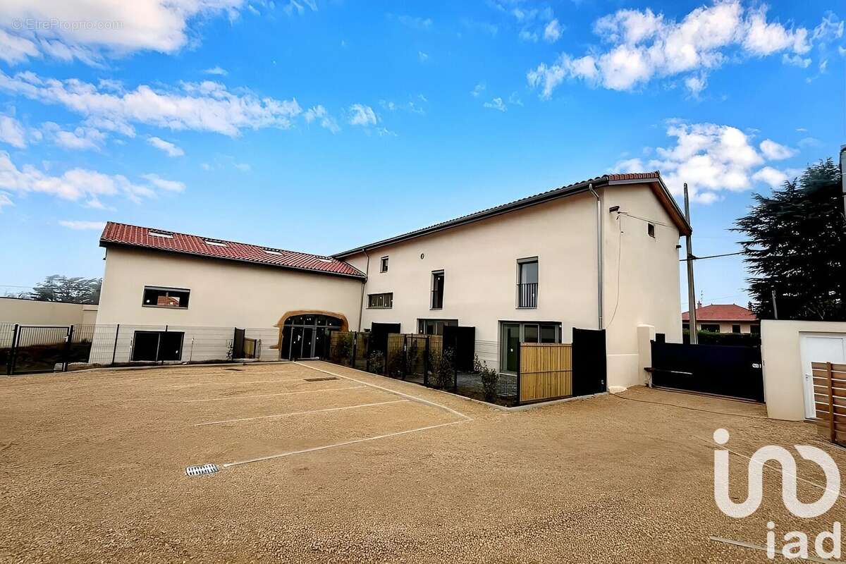 Photo 2 - Appartement à LENTILLY