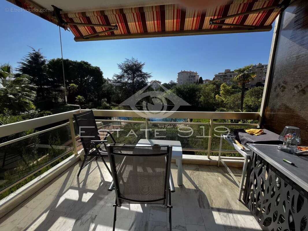 Appartement à CANNES
