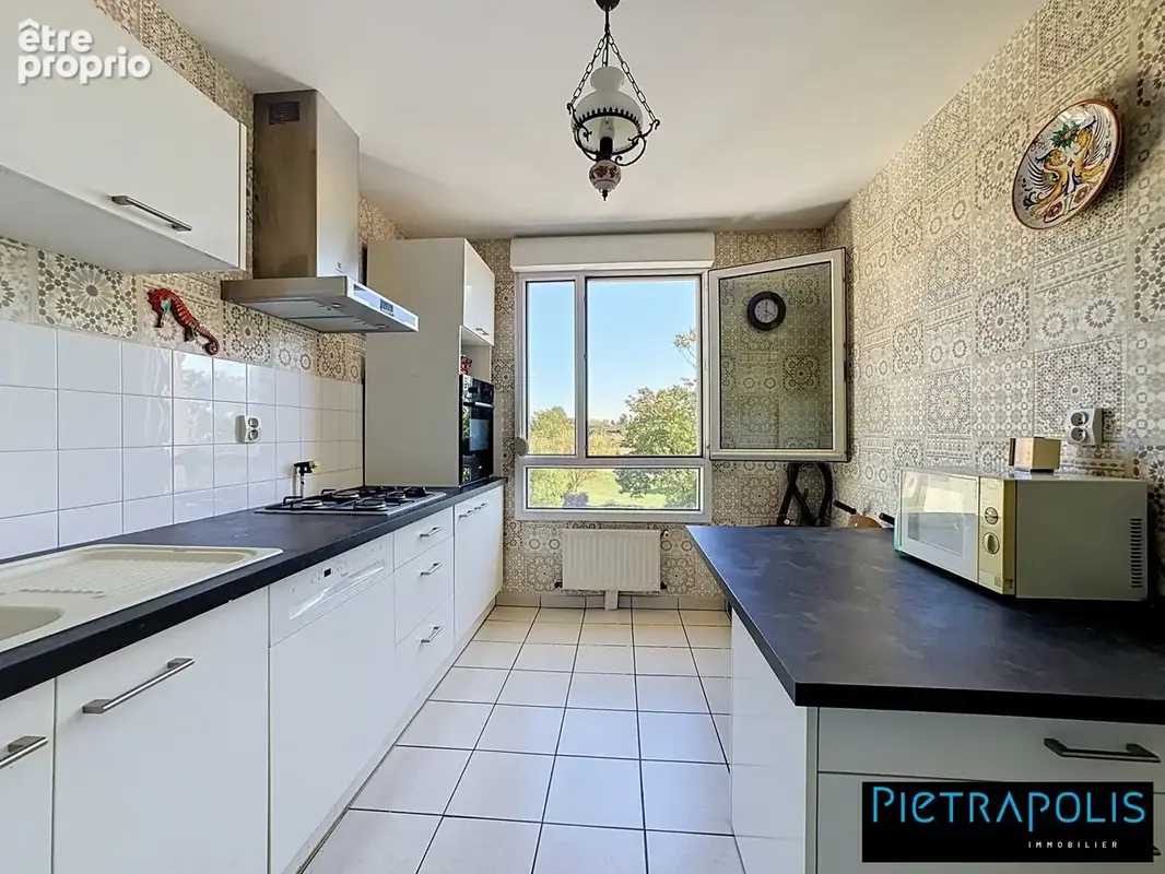 Appartement 3 pièces 66 m² à vendre à Brignais (69530) - photo 8
