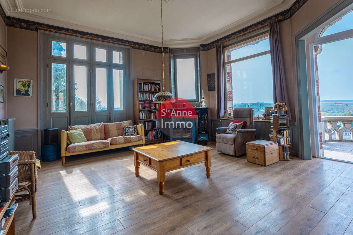 Maison à MONTDIDIER