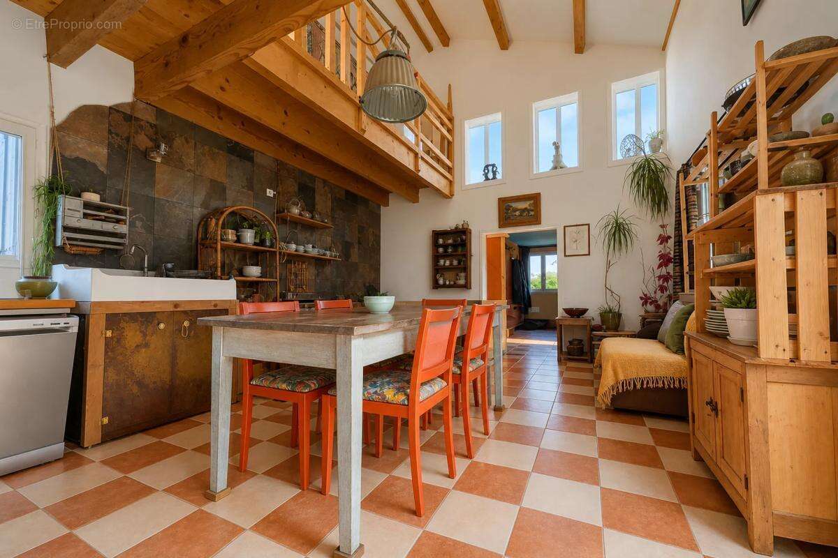 Maison à BITRY