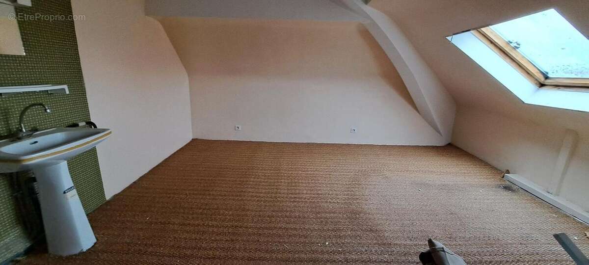 Appartement à JUILLAC