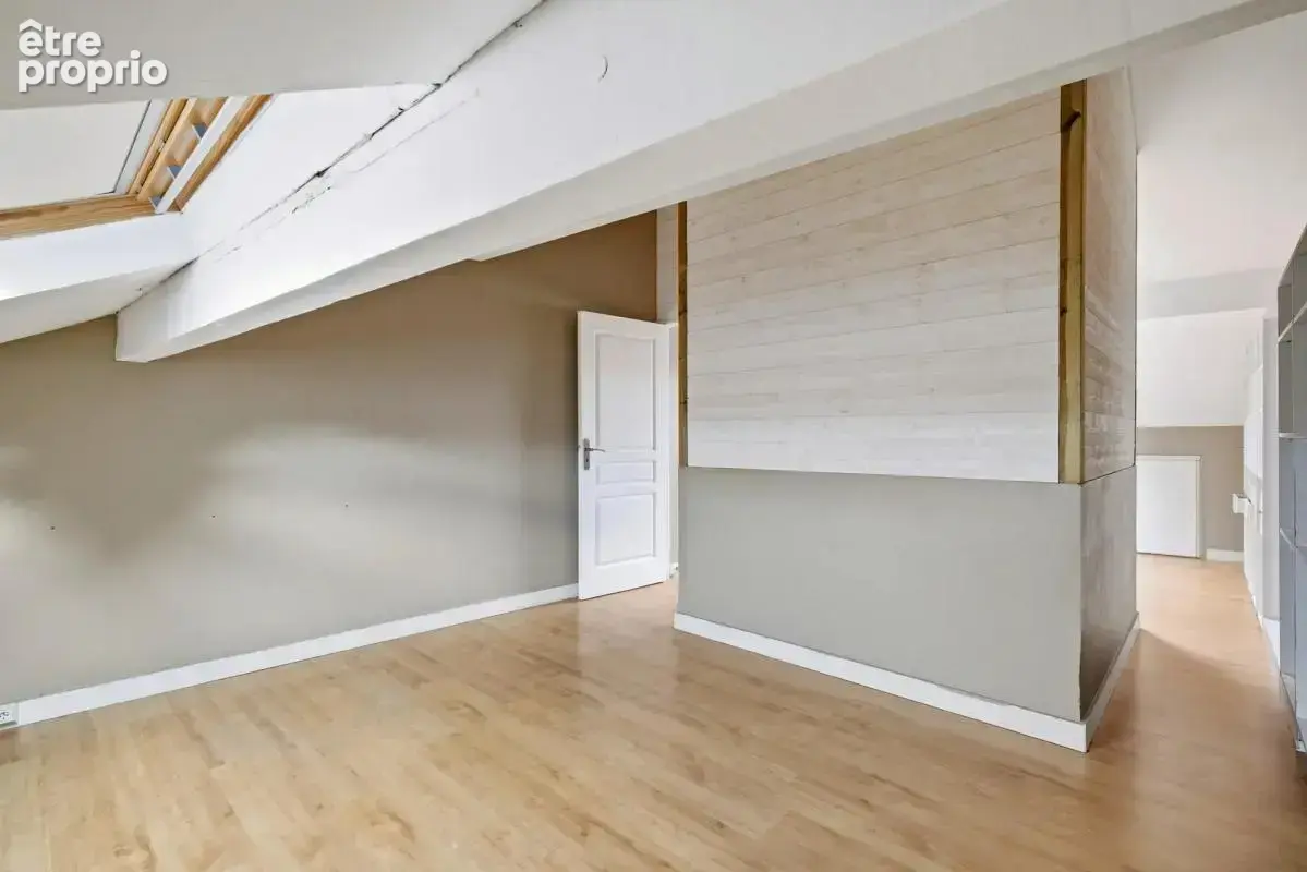 Maison de 5 pièces de 142 m² à Sarcelles - photo 8