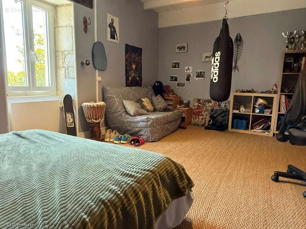Maison à RUFFEC