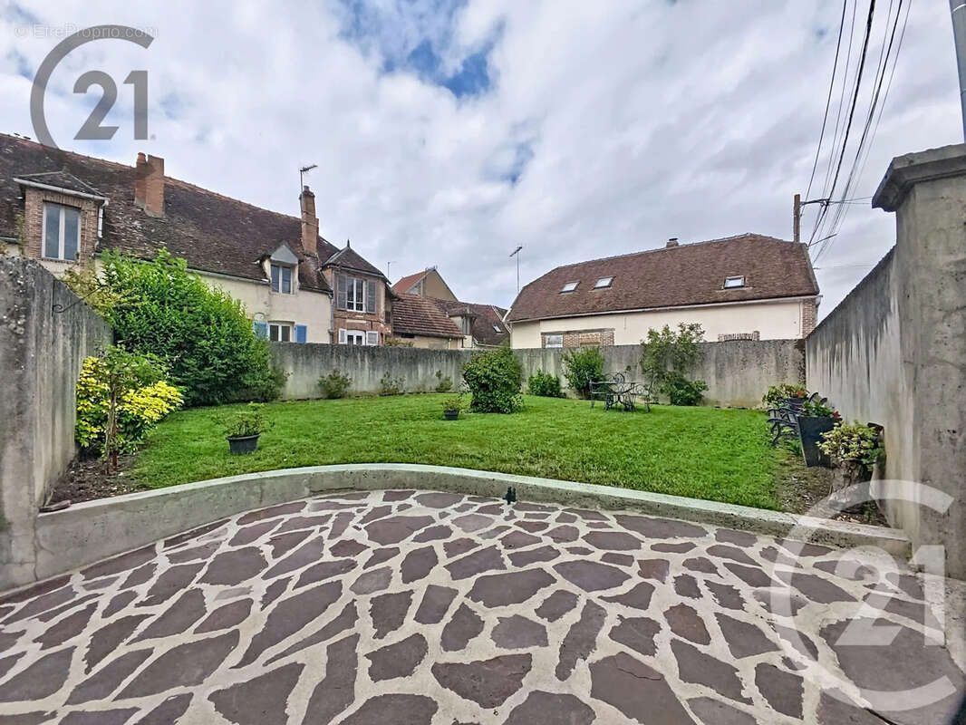 Maison 258 m² à Sezanne  - photo 16