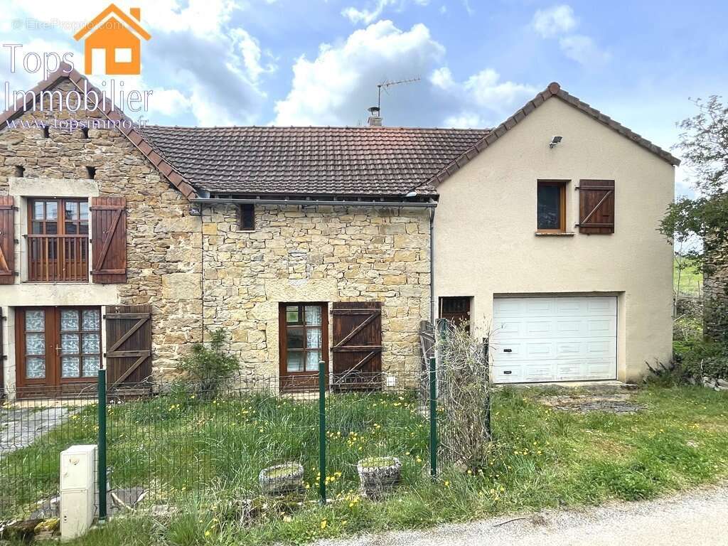 Maison à SAVIGNAC
