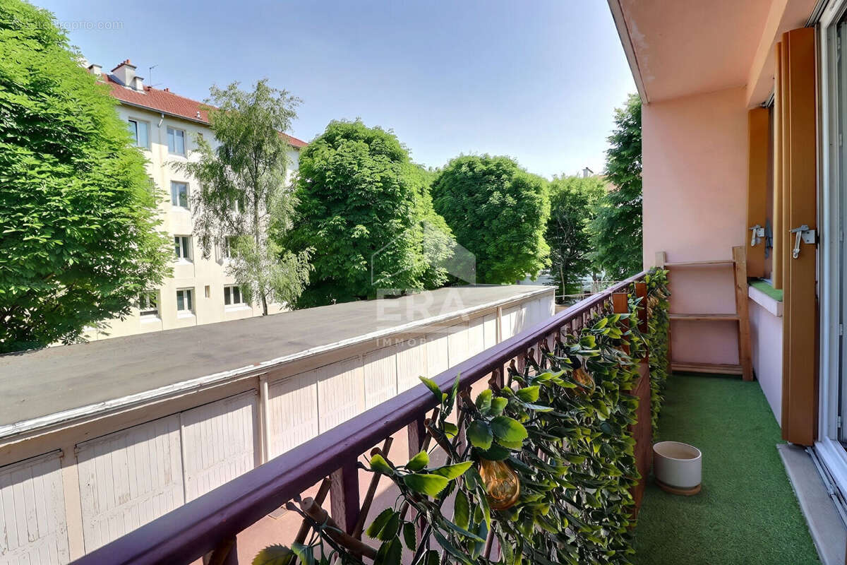 Appartement à COLOMBES