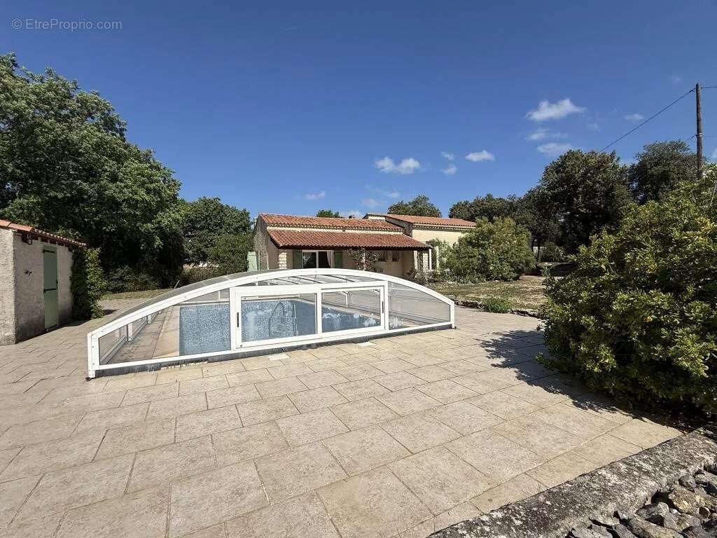Maison à TOURVES