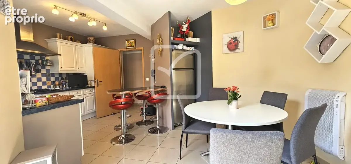 Villa de 174 m2 de 6 pièces avec jardin - photo 4