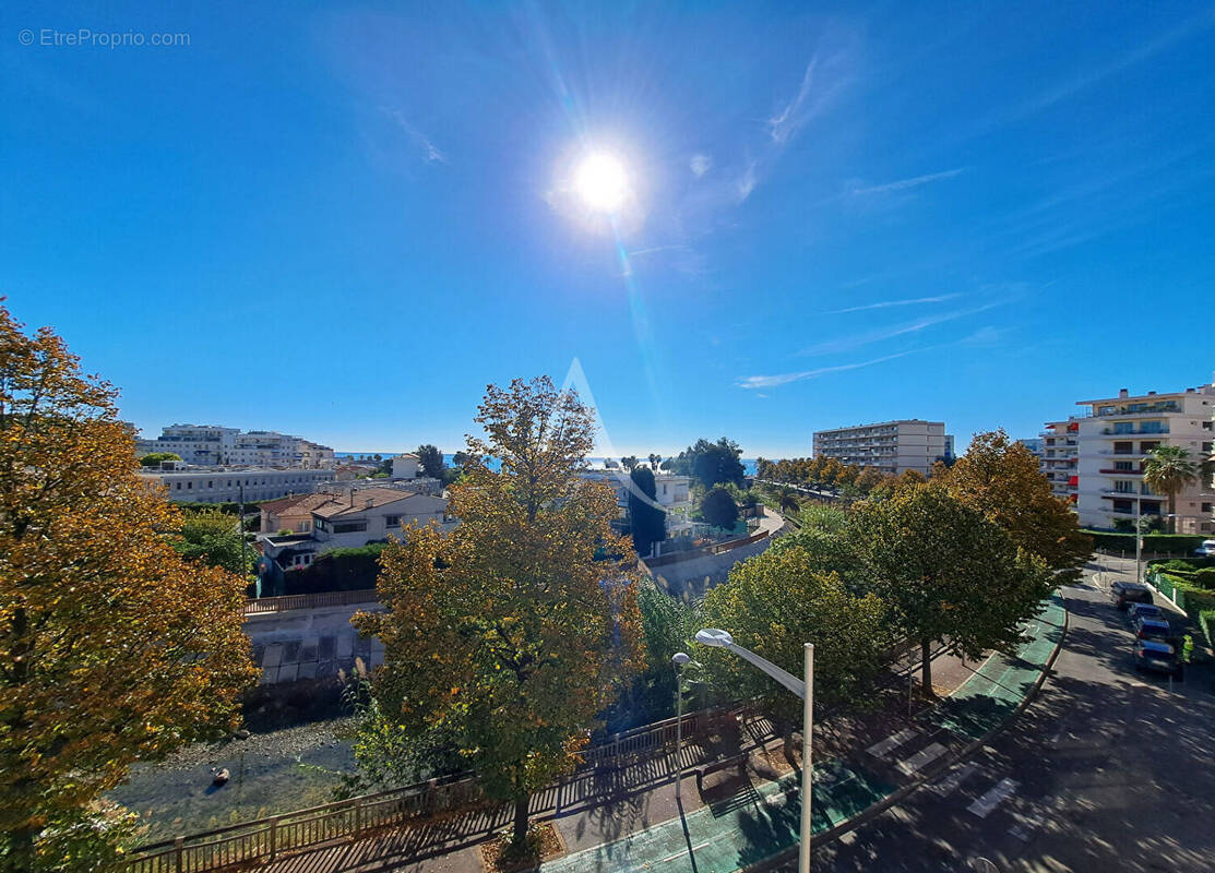 Appartement à CAGNES-SUR-MER