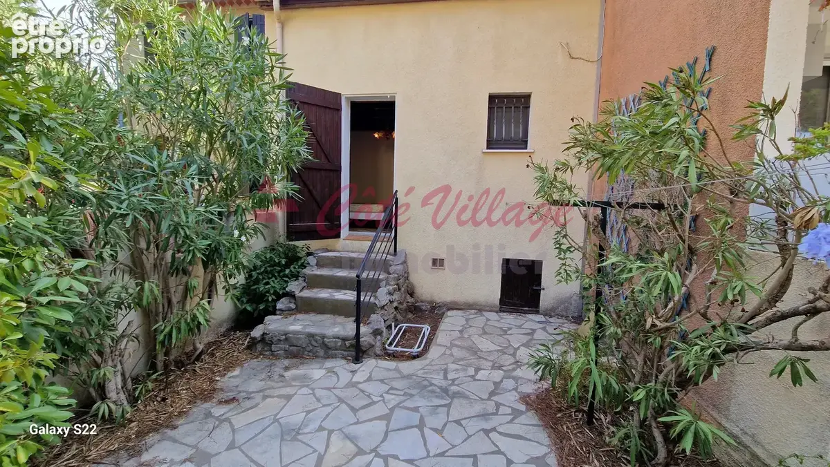 Exclusivité - Hors copropriété - Hauts St Pierre  -- Pavillon T3 - photo 13