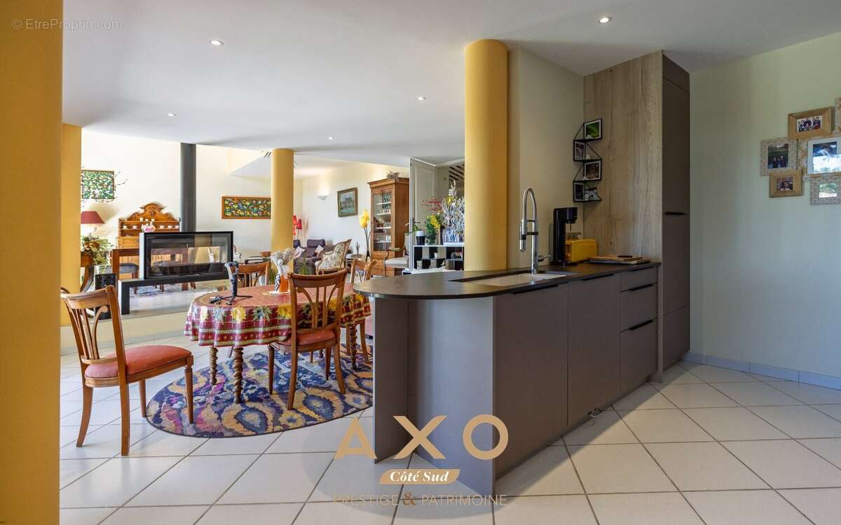 Eguilles - maison - 194 m² - t6 - piscine - terrain 1 072 m² - 1 195 000  - photo 19