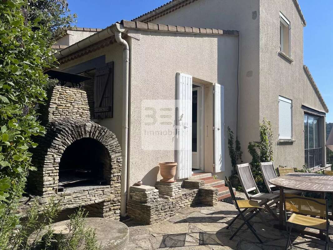 Maison à BAGNOLS-SUR-CEZE