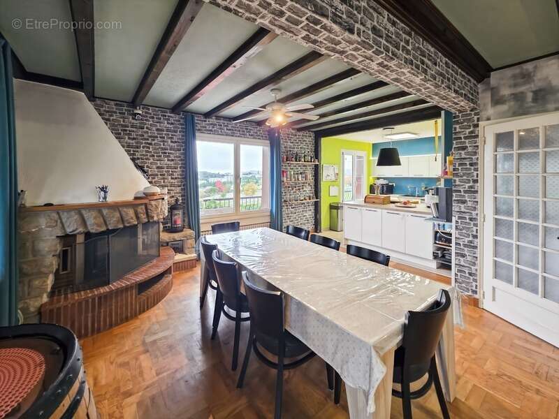 Maison à PERRIGNY