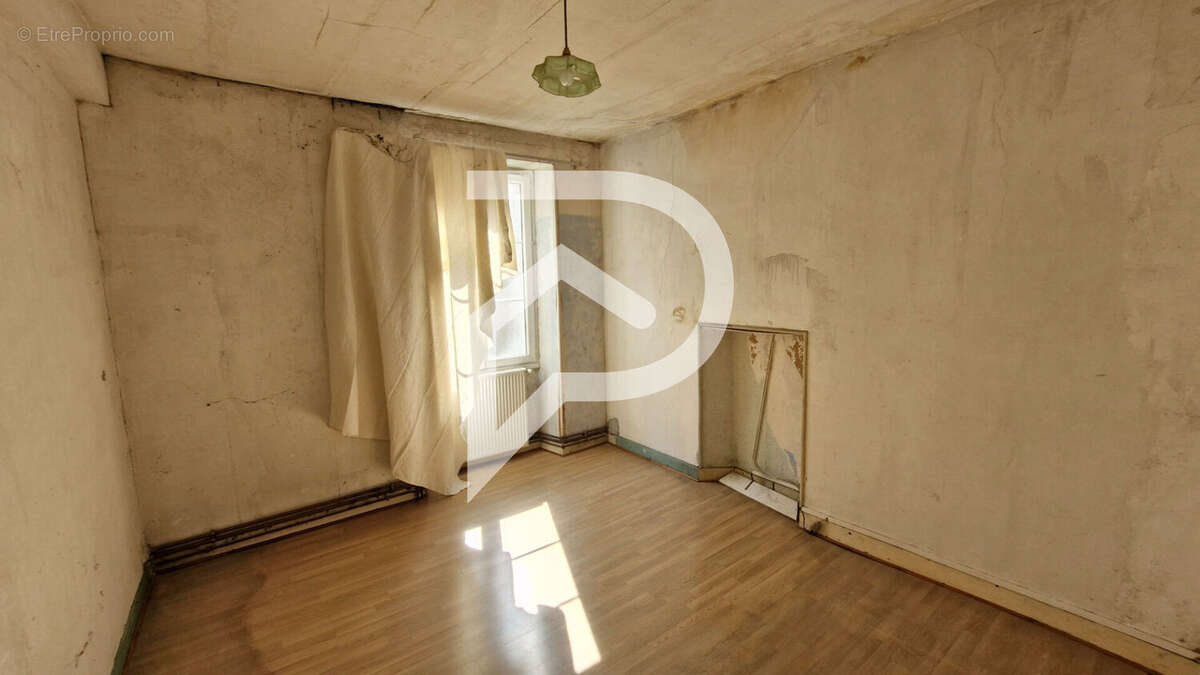 Maison de ville 4 pièces 82 m² avec garage centre ORTHEZ - photo 9