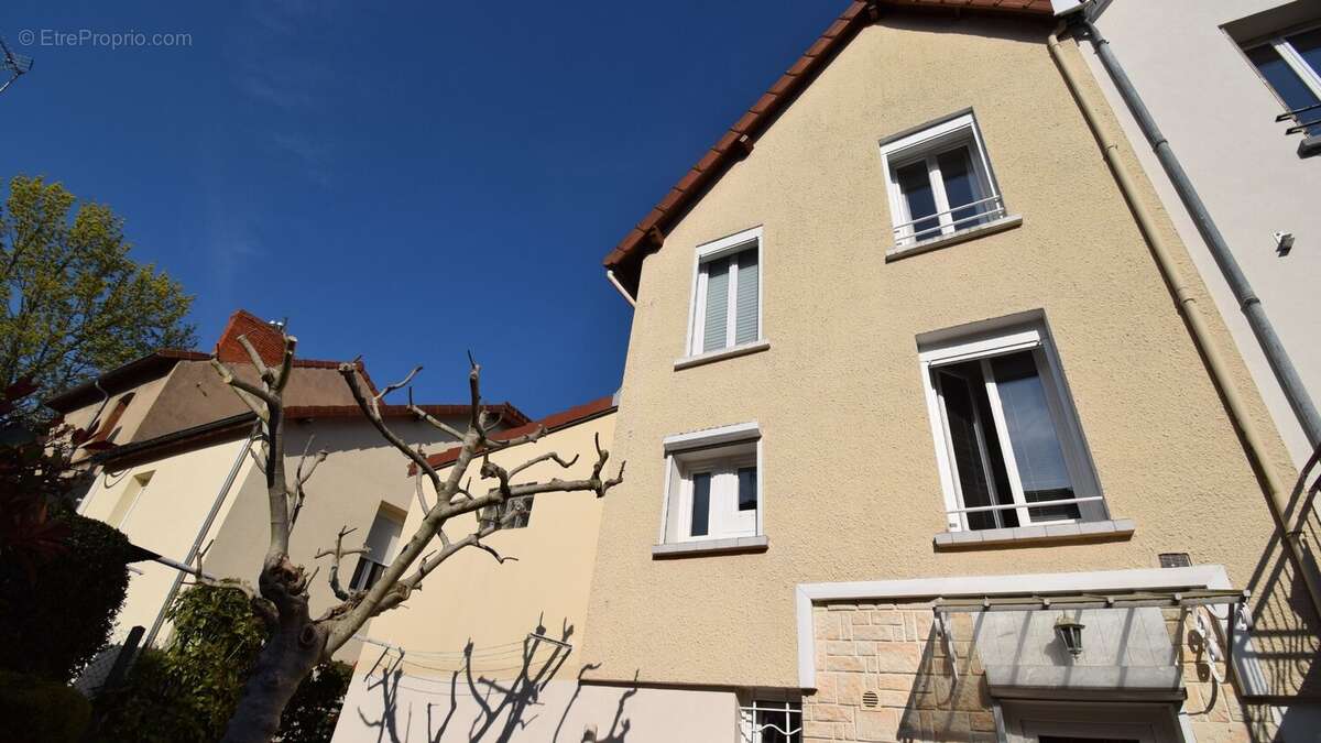 Maison à VICHY