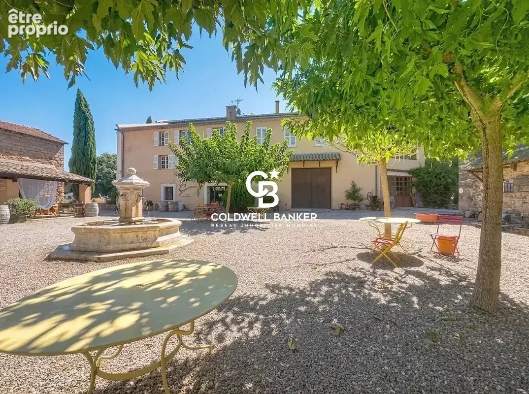 Château Les Apiès : Exclusivité d'un Actif Viticole et Foncier Intégré - photo 5