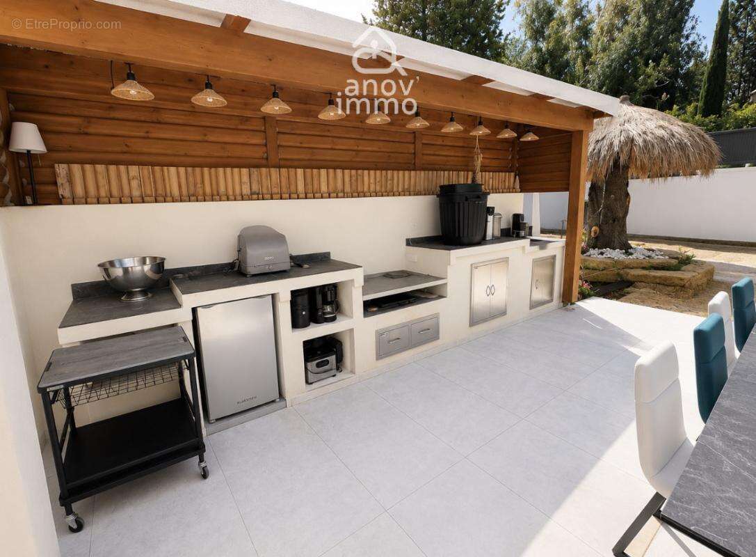 Maison à LA CADIERE-D'AZUR