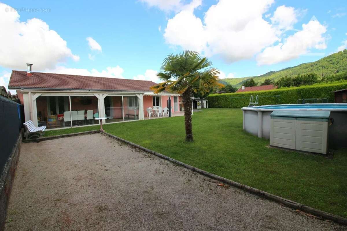 Maison à APPRIEU