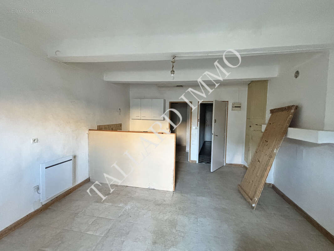 Appartement à TALLARD