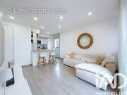 Photo 1 - Appartement à REAU