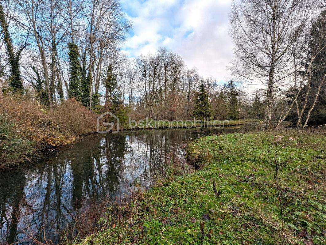 Terrain à LA CHAUSSEE-TIRANCOURT