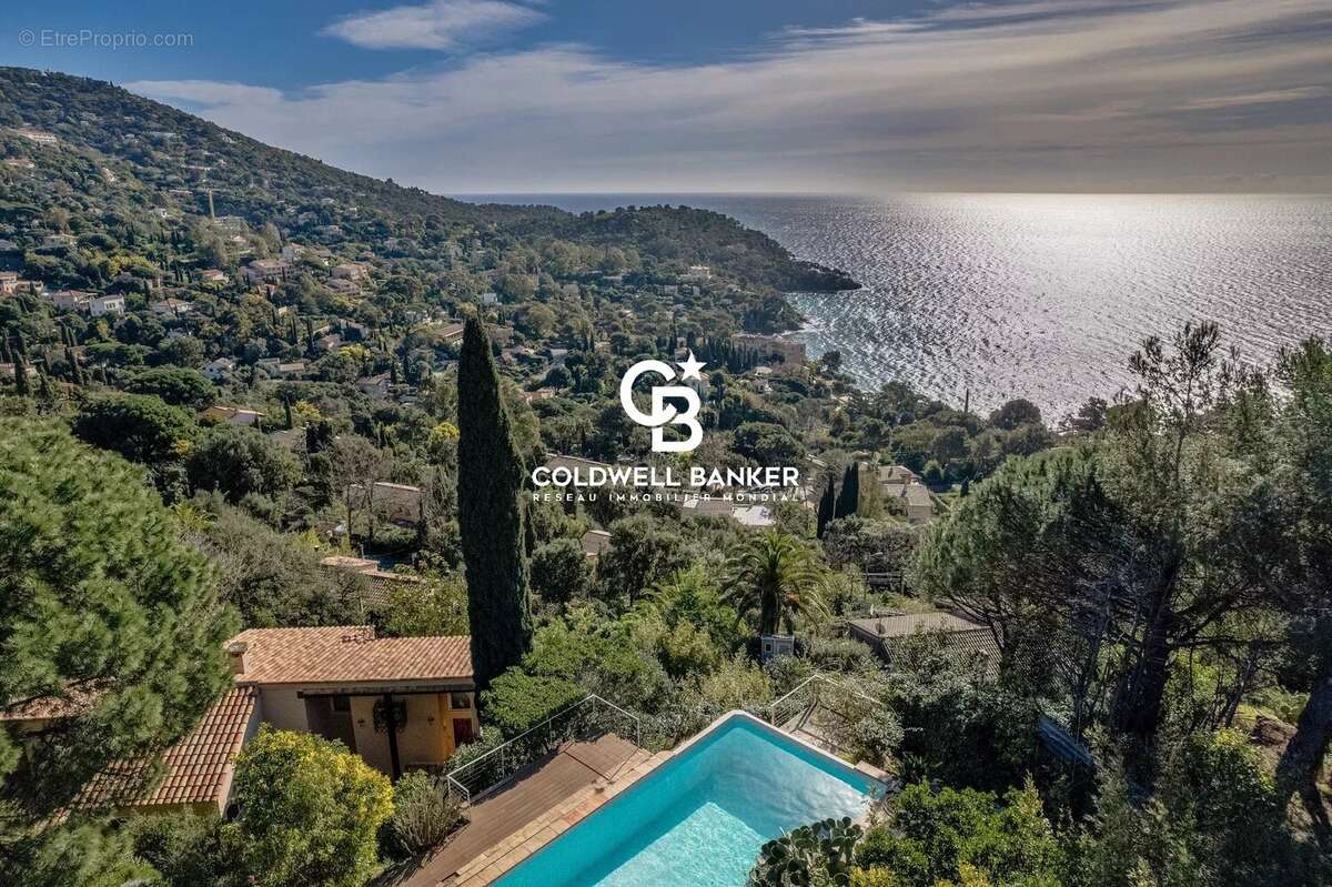 Maison à RAYOL-CANADEL-SUR-MER