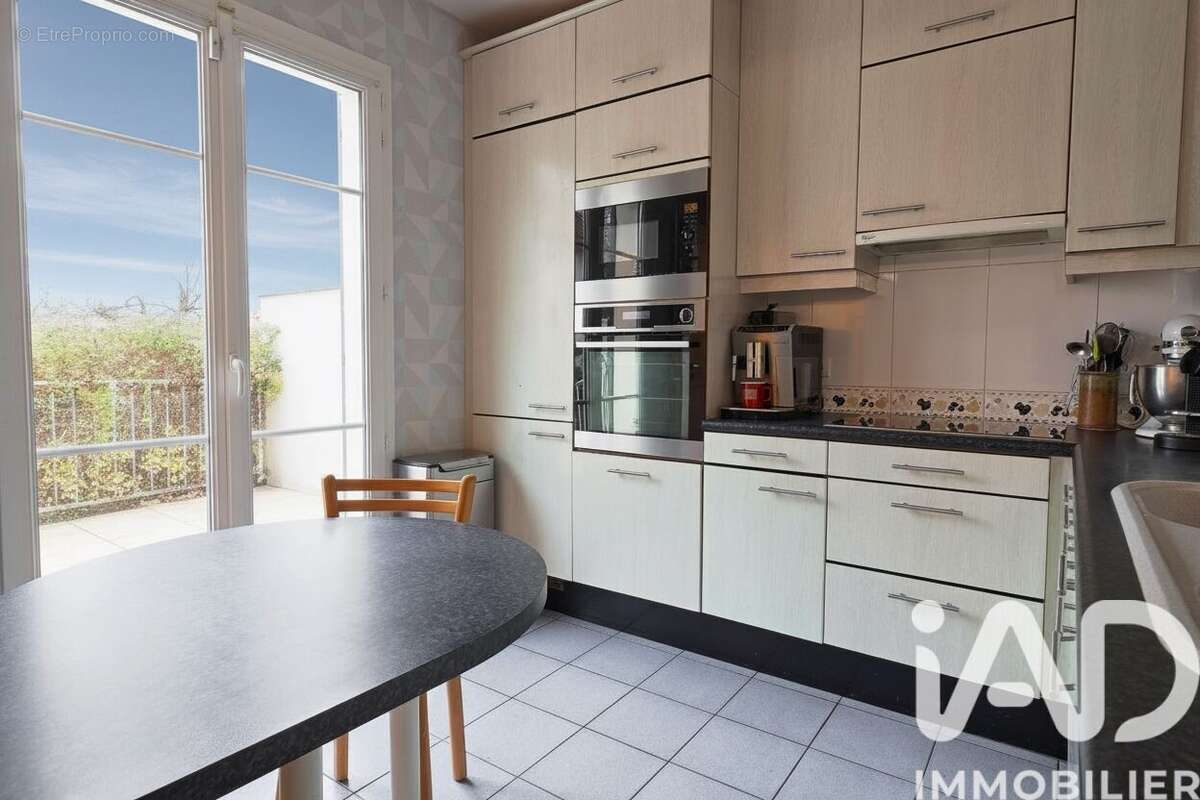 Photo 8 - Maison à RUEIL-MALMAISON