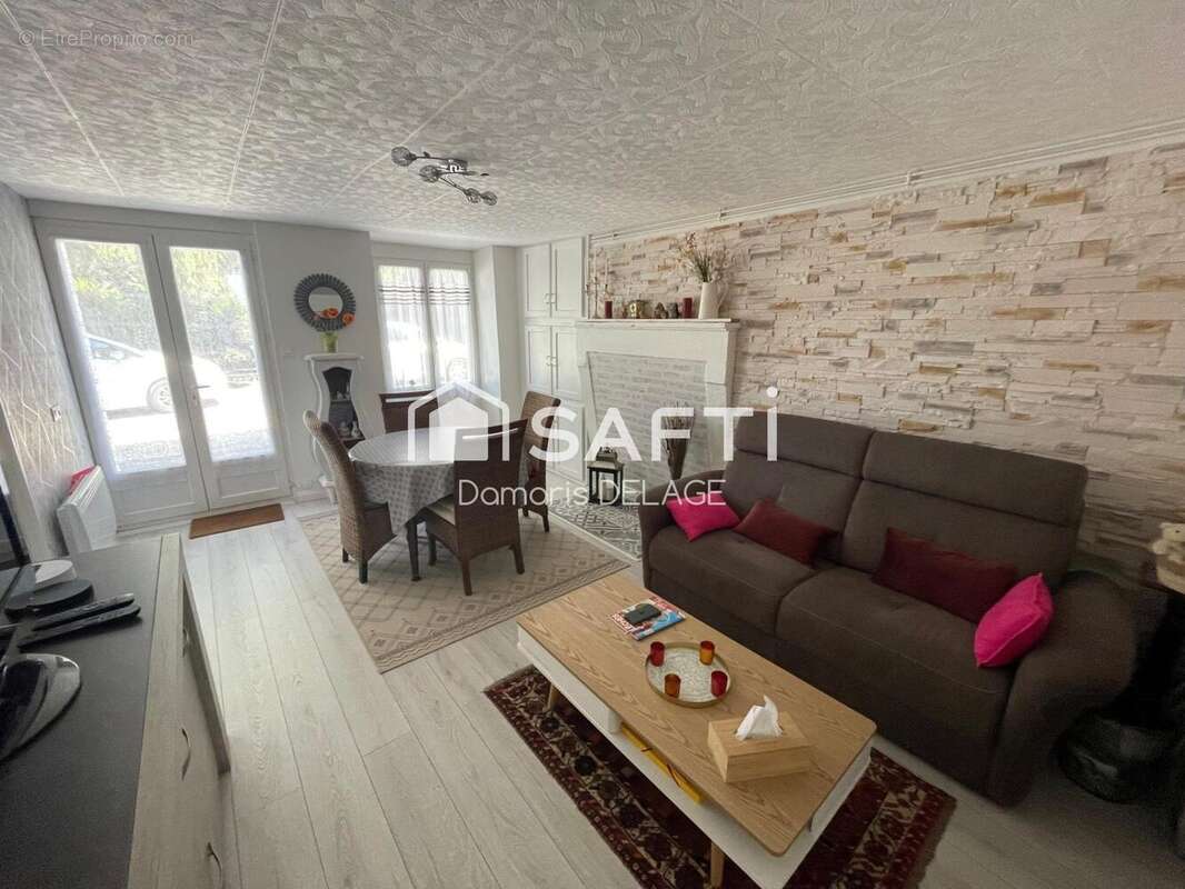 Photo 6 - Maison à CHARRAS